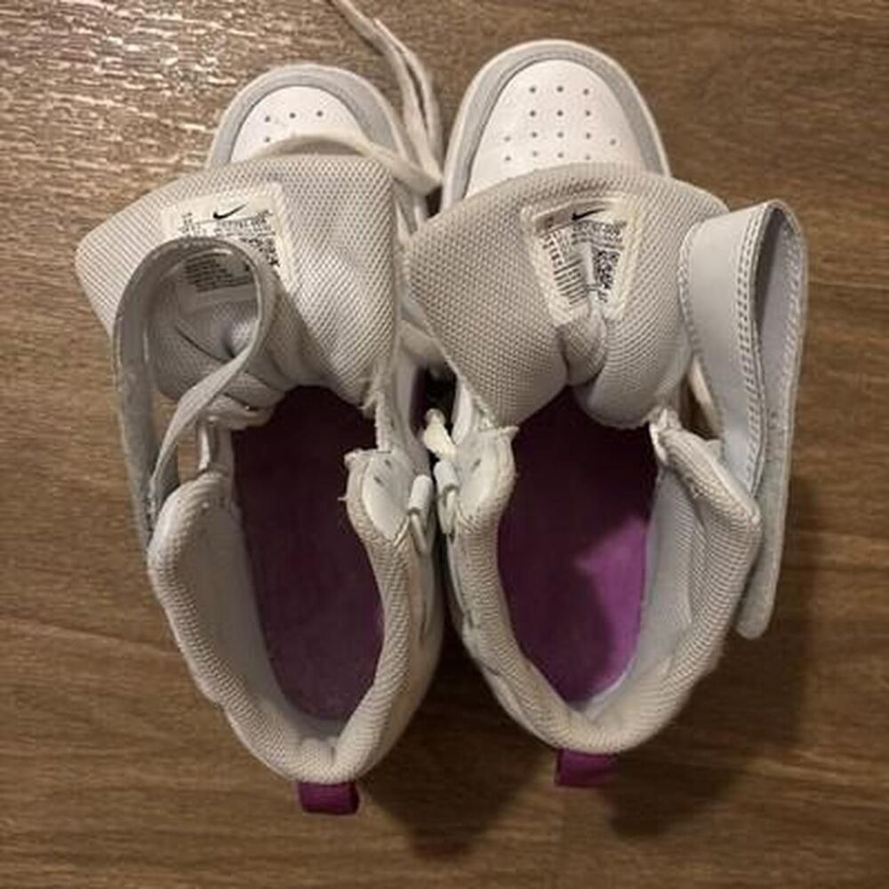 Size 5Y (GS) Nike Court Borough 2 Mid Pure Platinum Vivid Purple 🔥 CD7782-009